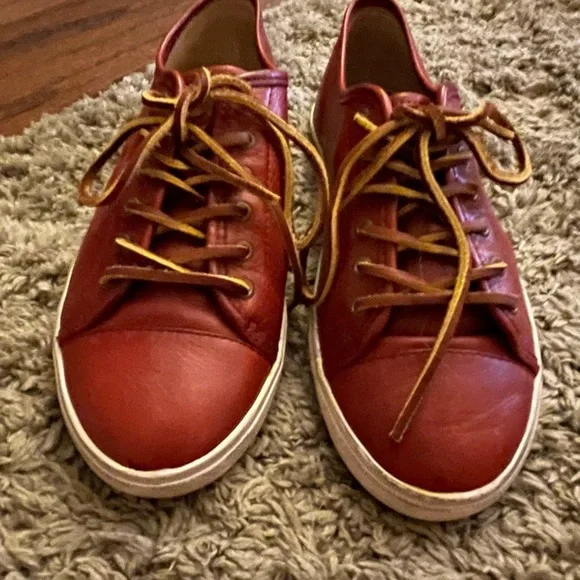 FRYE Ruby Red Leather Sneakers Women’s Size 8 (approx.) - Picture 3 of 12
